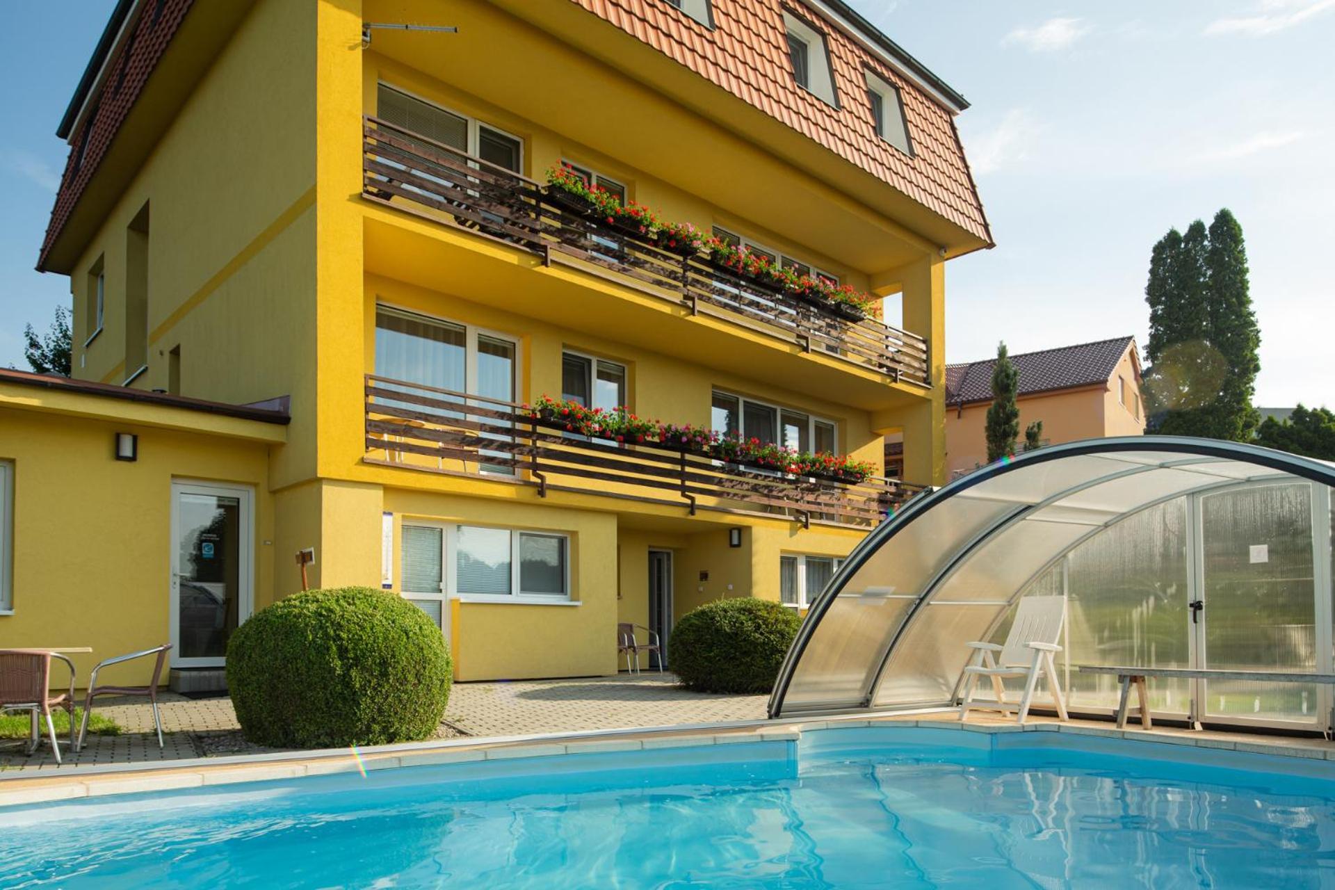 Pension Primus Beroun  Exterior foto